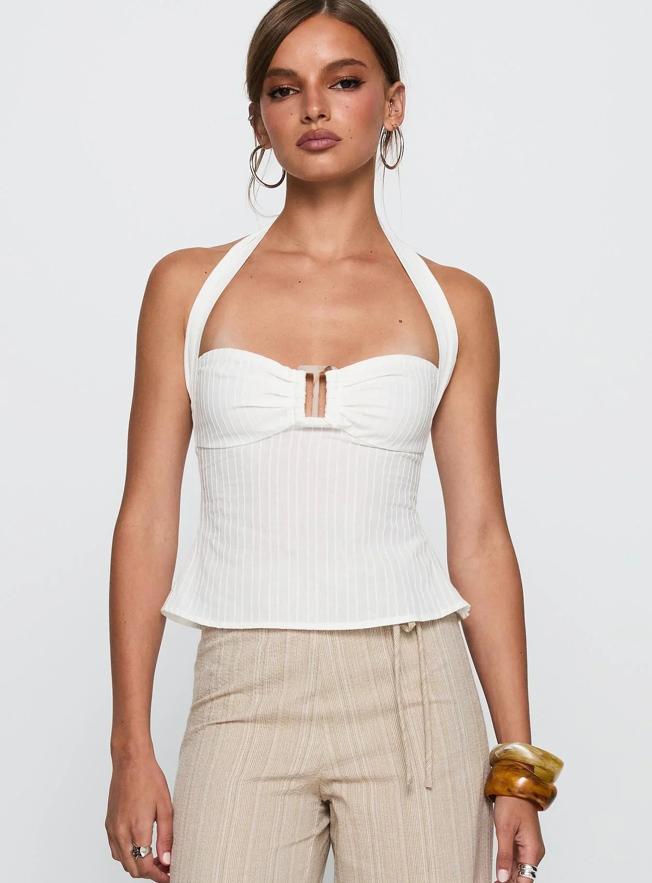 Elara - Ribbed Halter Top