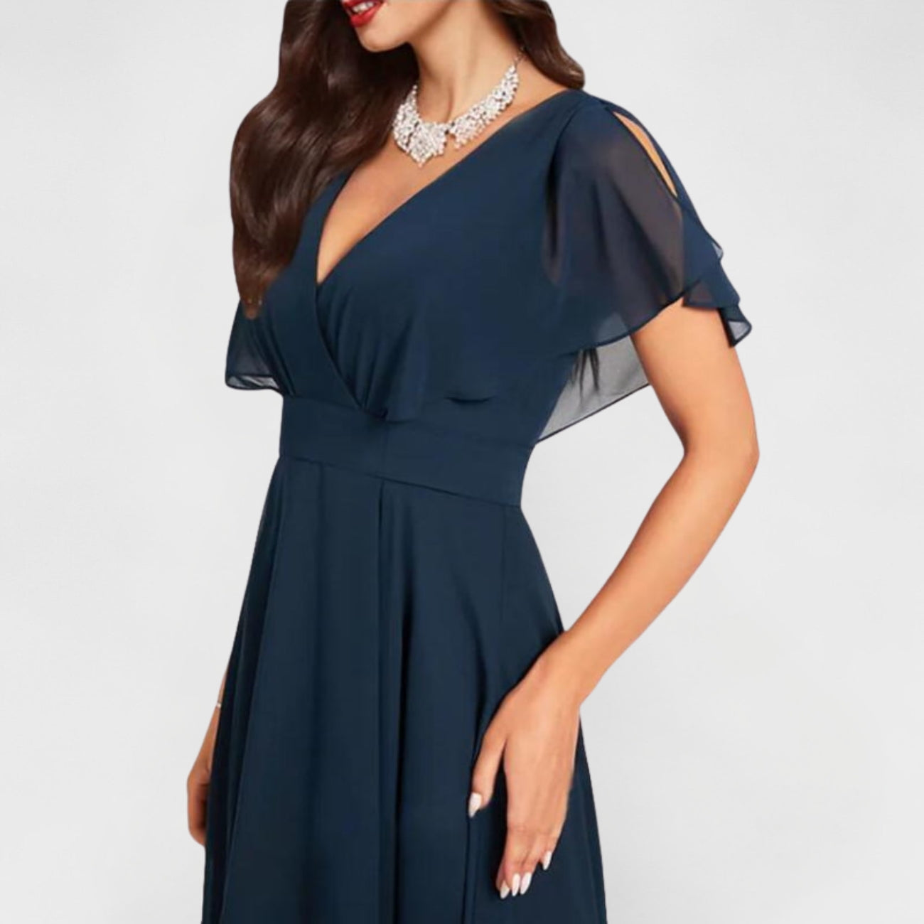 Seraphina - Flowing V-Neck Maxi Dress