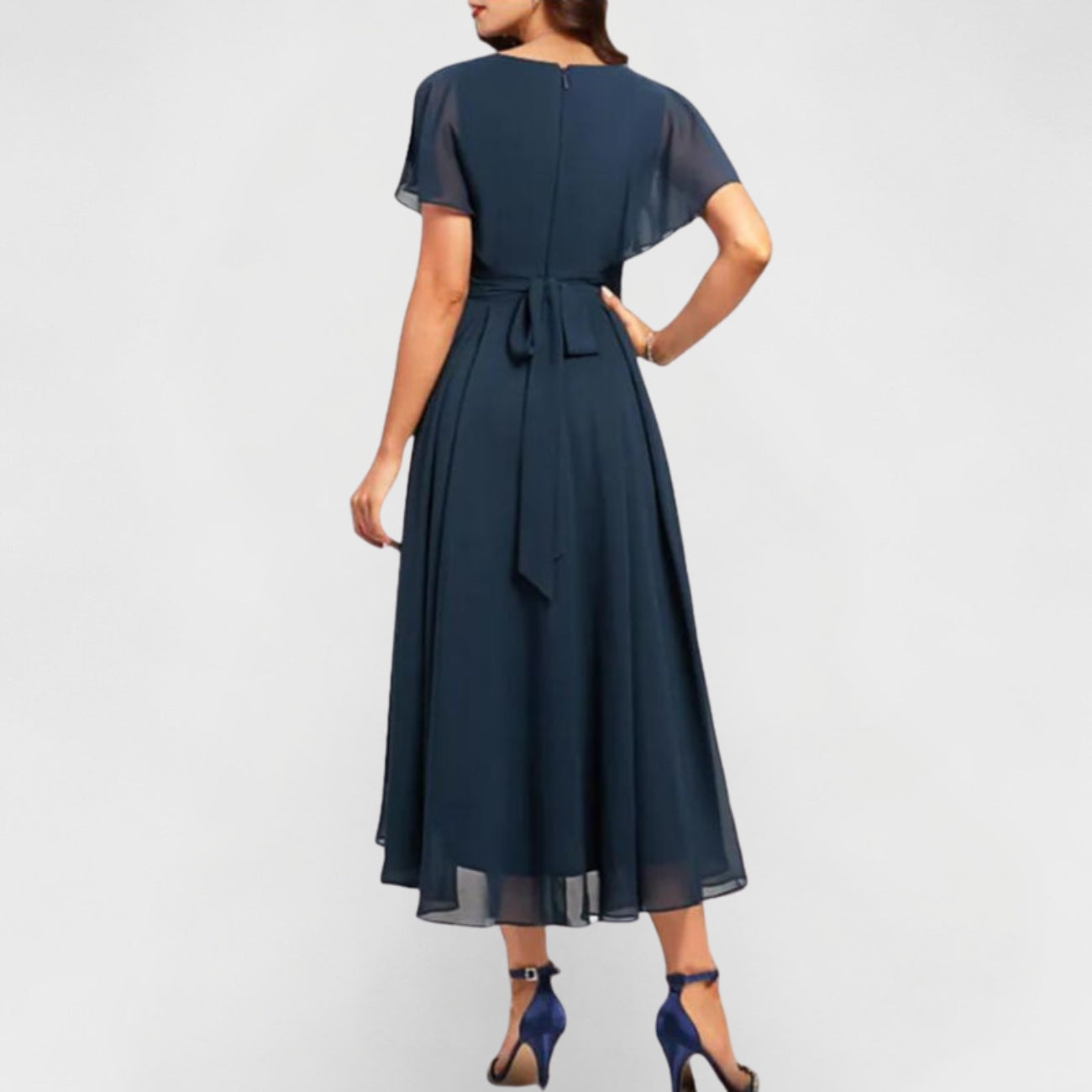 Seraphina - Flowing V-Neck Maxi Dress