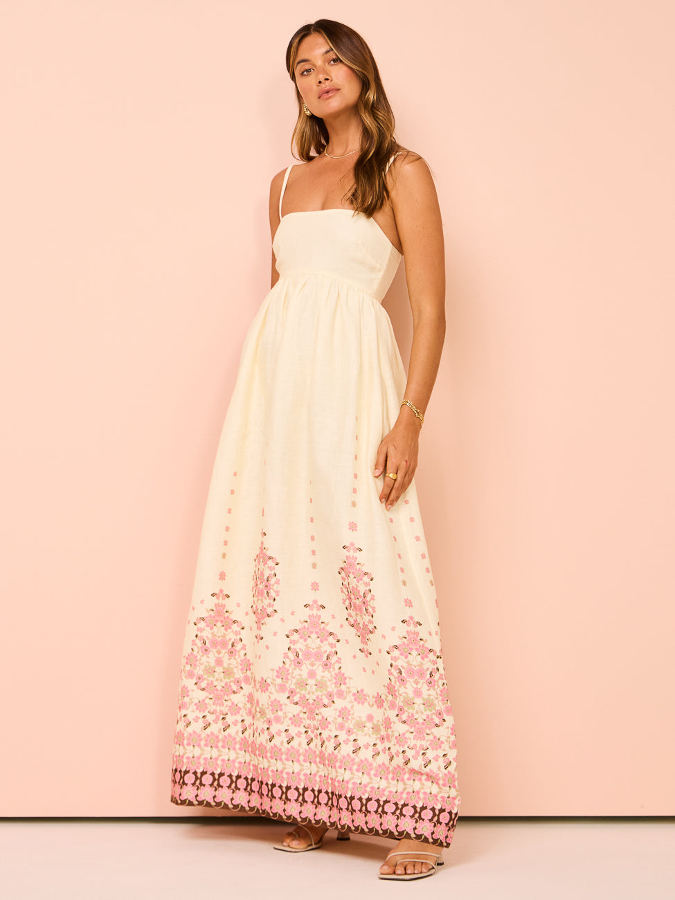 Indira - Flowy Floral Maxi Dress